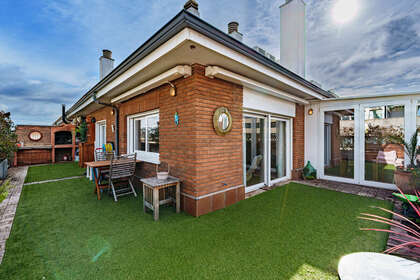 Flats verkoop in Ríos Rosas, Chamberí, Madrid. 