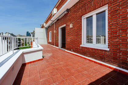 Flat in Ríos Rosas, Chamberí, Madrid. 