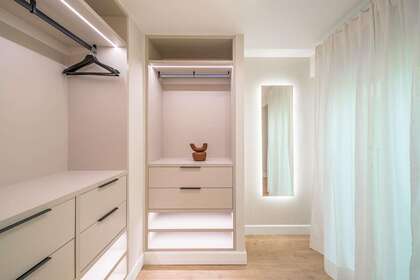 Duplex for sale in Goya, Salamanca, Madrid. 