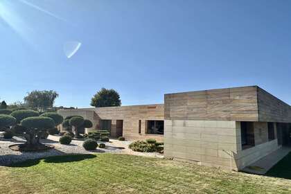 Chalet Luxury for sale in La Finca, Pozuelo de Alarcón, Madrid. 