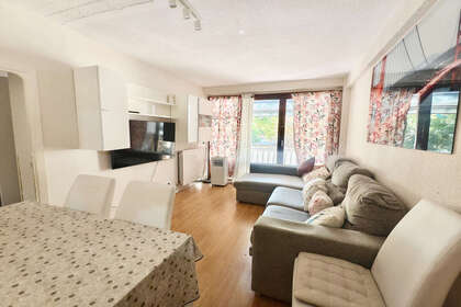 Flat for sale in Centro, Parla, Madrid. 
